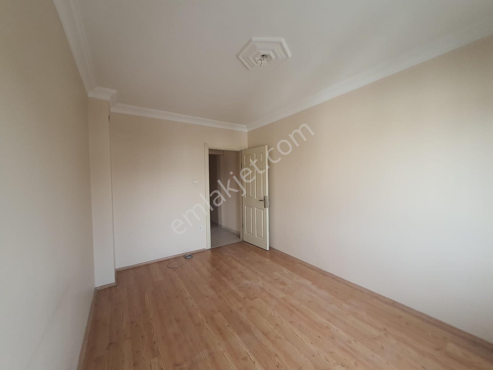 Wınner Wall'dan Cevizlibahçede Aile Sitesinde 3+1 Daire - Görsel 25