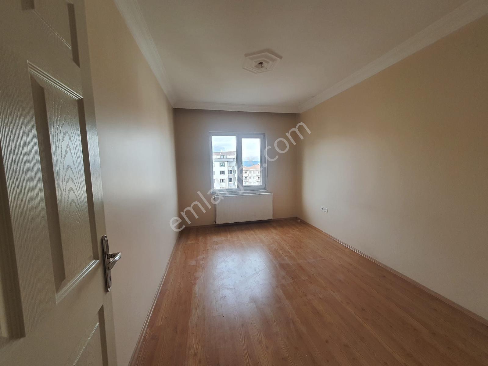Wınner Wall'dan Cevizlibahçede Aile Sitesinde 3+1 Daire - Görsel 11