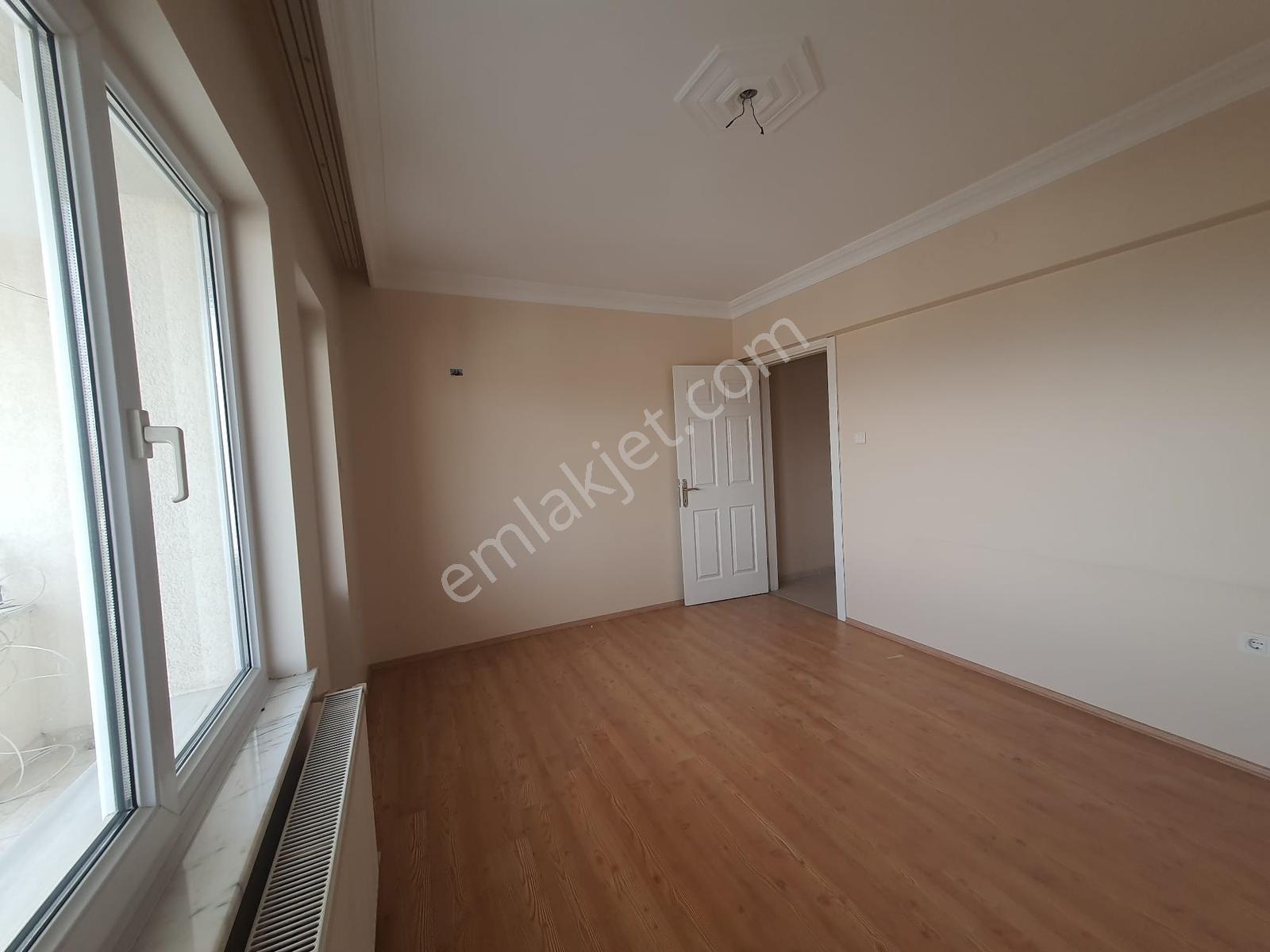 Wınner Wall'dan Cevizlibahçede Aile Sitesinde 3+1 Daire - Görsel 18