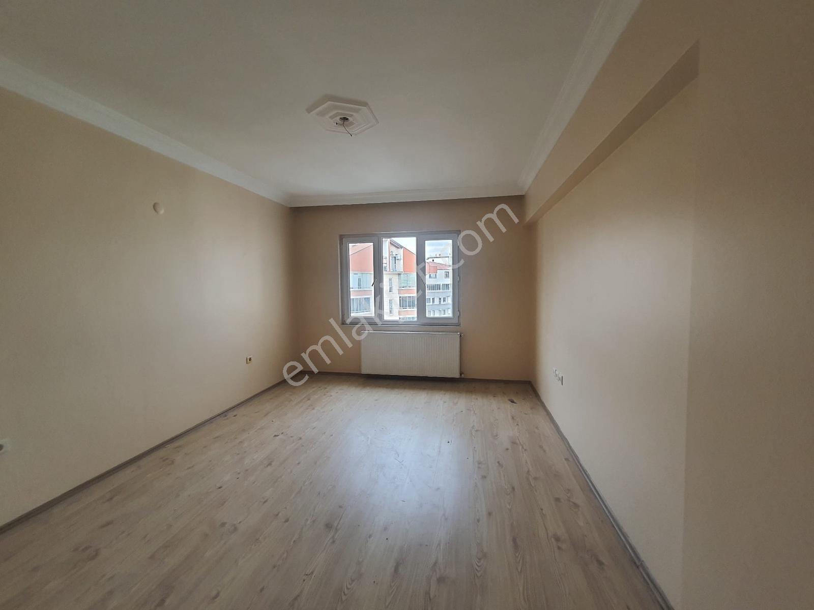 Wınner Wall'dan Cevizlibahçede Aile Sitesinde 3+1 Daire - Görsel 22