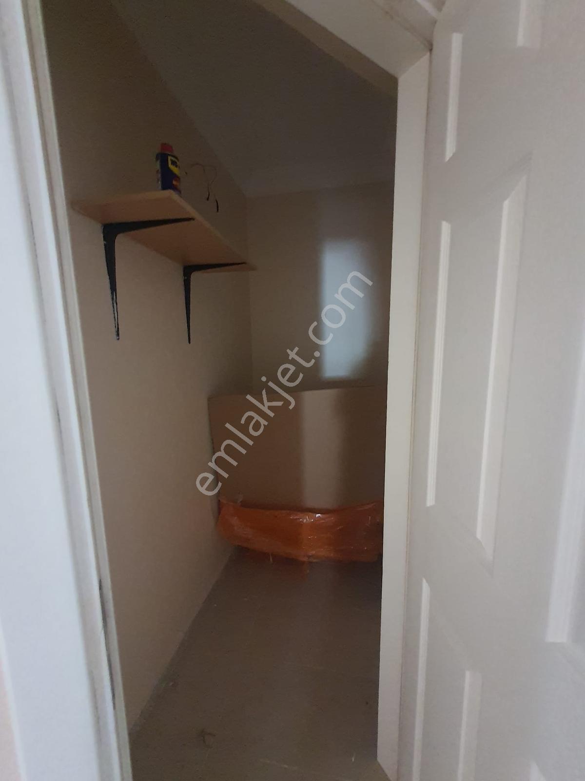 Wınner Wall'dan Cevizlibahçede Aile Sitesinde 3+1 Daire - Görsel 14