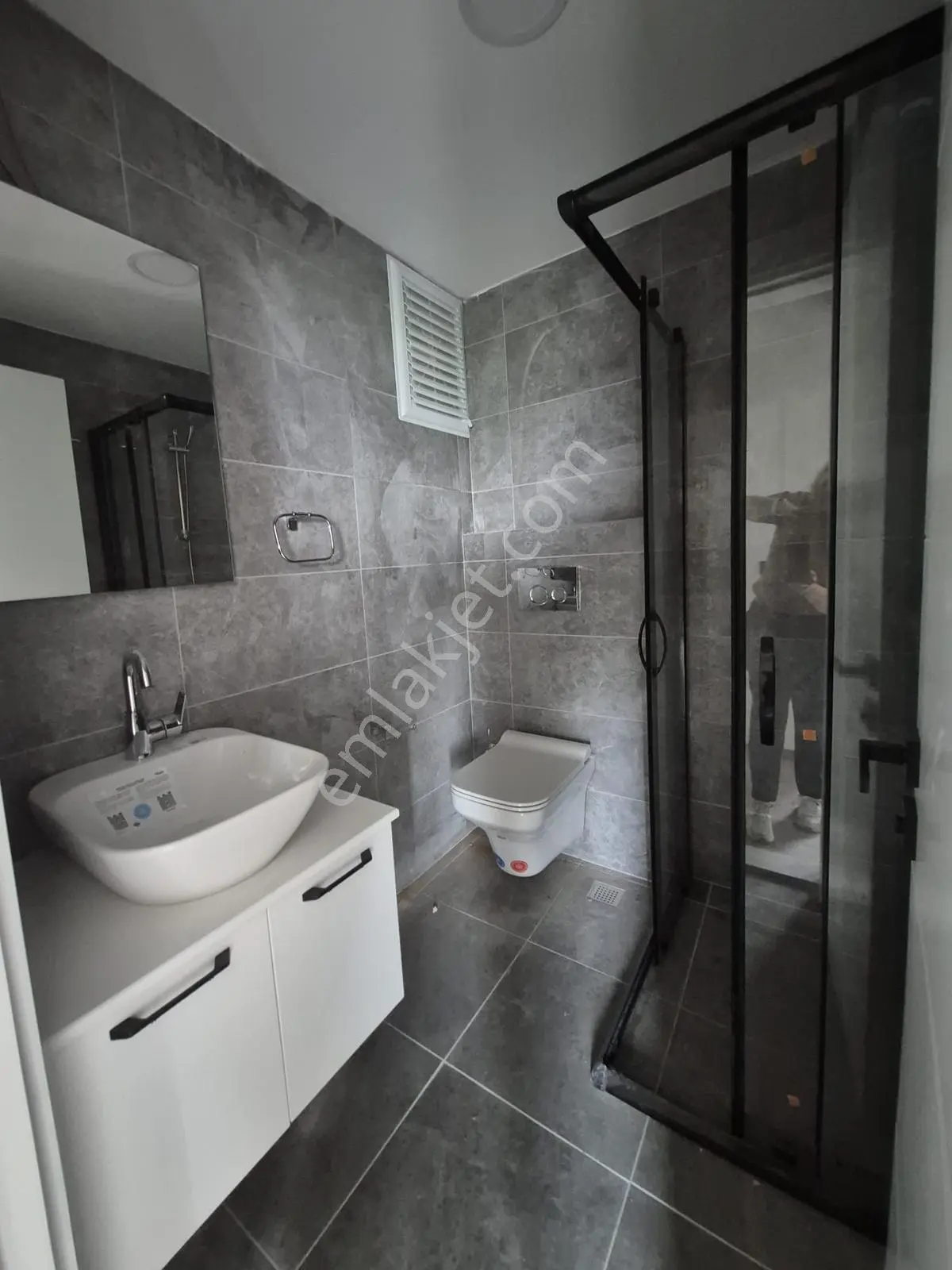 Ordu Karşıyaka Mah De Eşsiz Deniz Manzaralı Kiralık 3+1 Daire - Görsel 27
