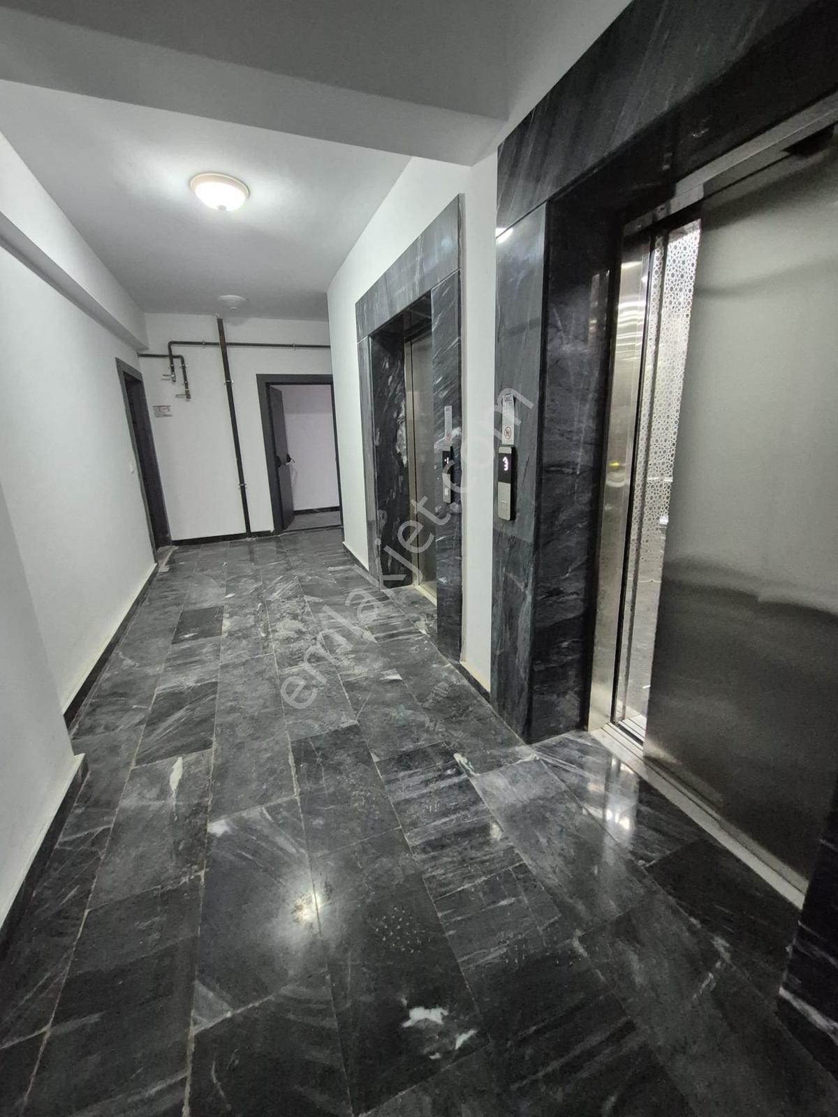 Ordu Karşıyaka Mah De Eşsiz Deniz Manzaralı Kiralık 3+1 Daire - Görsel 8