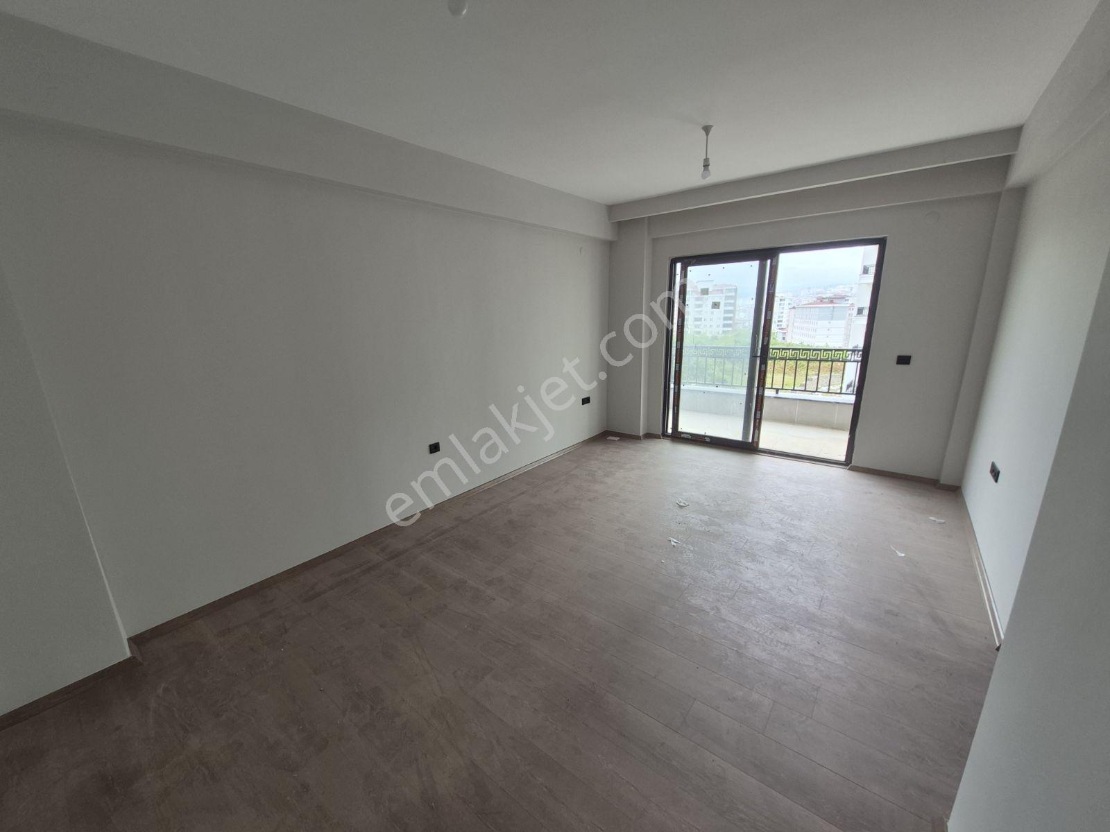 Ordu Karşıyaka Mah De Eşsiz Deniz Manzaralı Kiralık 3+1 Daire - Görsel 17