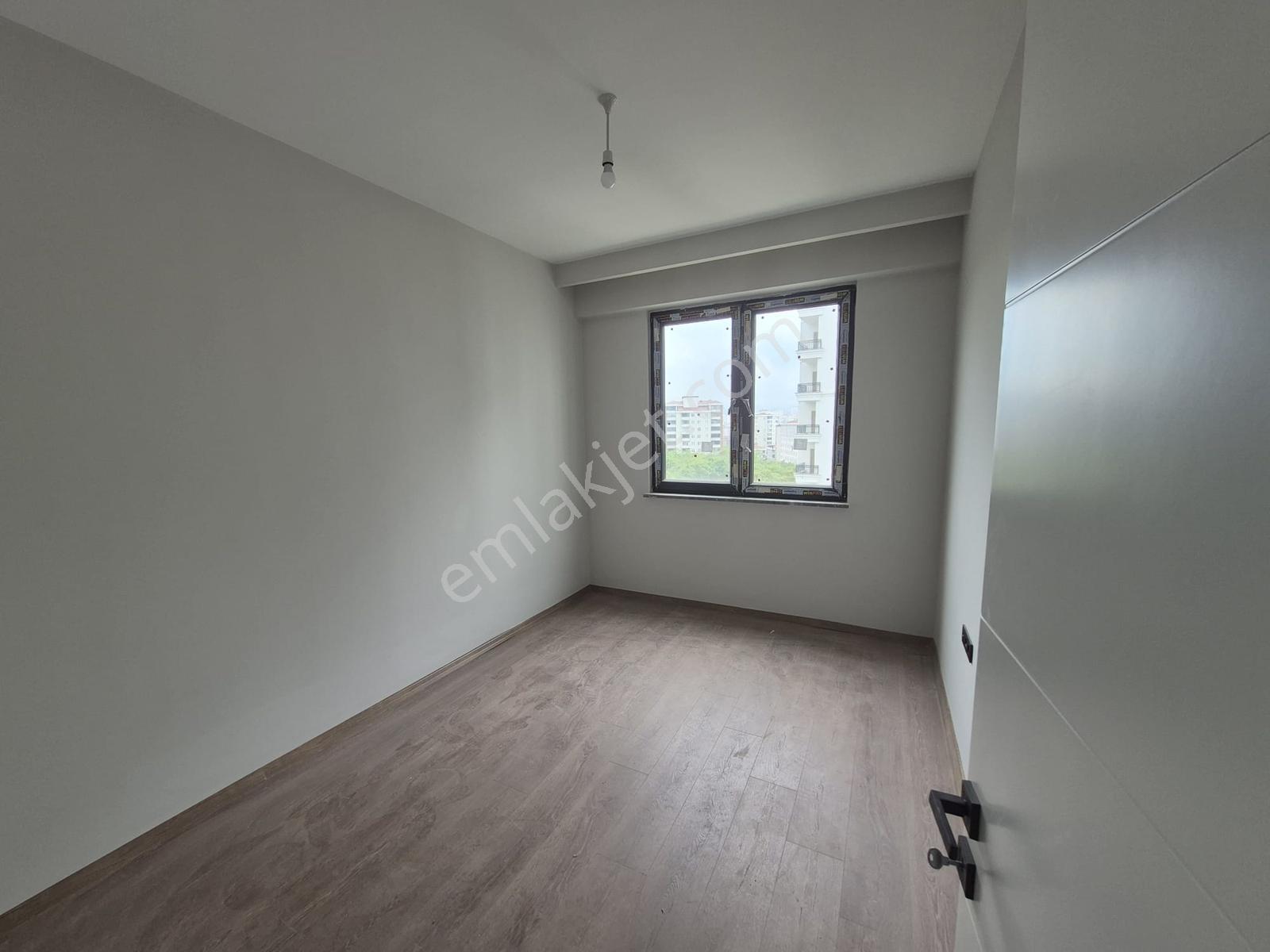 Ordu Karşıyaka Mah De Eşsiz Deniz Manzaralı Kiralık 3+1 Daire - Görsel 4