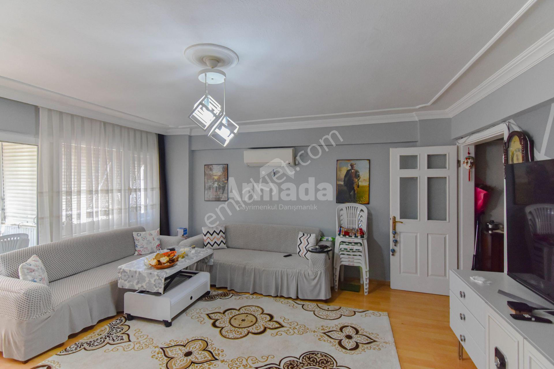 İzmir Karşıyaka Eshot Sokağında 3+1 Satılık Daire - Görsel 2