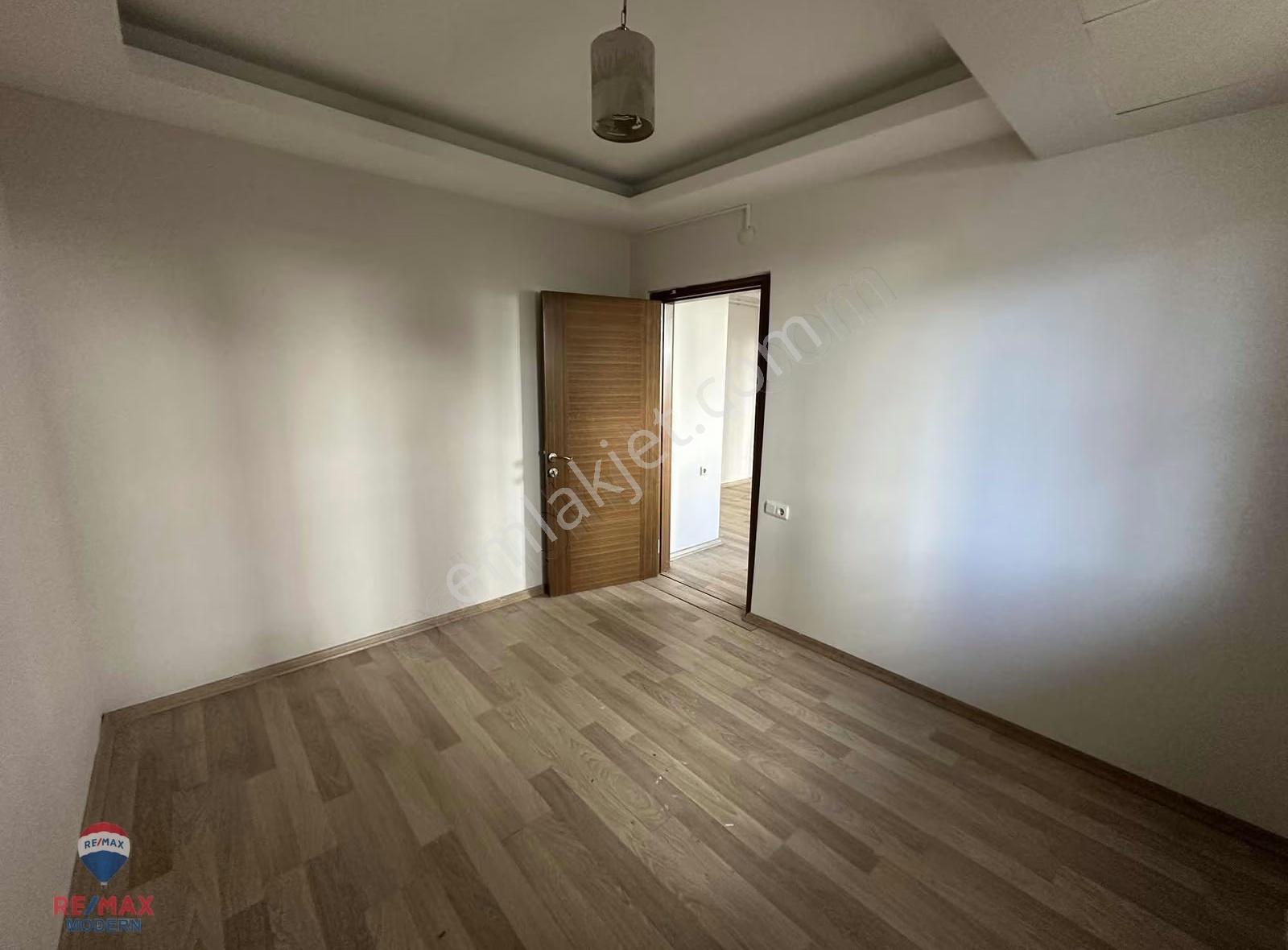 Samet'ten Kiralık 5+1 Ömürevlerinde Ticari Ofis - Görsel 5