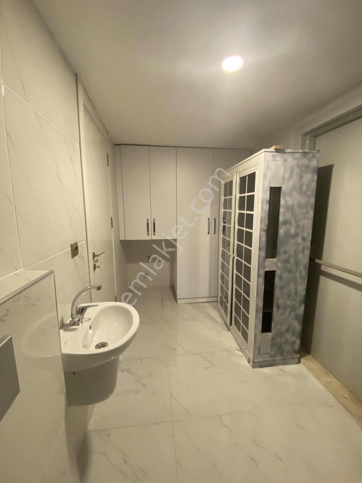 Hayalpark Blv Üzeri Manzaralı 4+1+g Odalı Fırsattttt Daire - Görsel 22