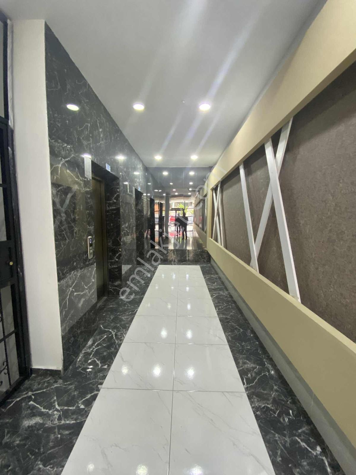 Hayalpark Blv Üzeri Manzaralı 4+1+g Odalı Fırsattttt Daire - Görsel 3