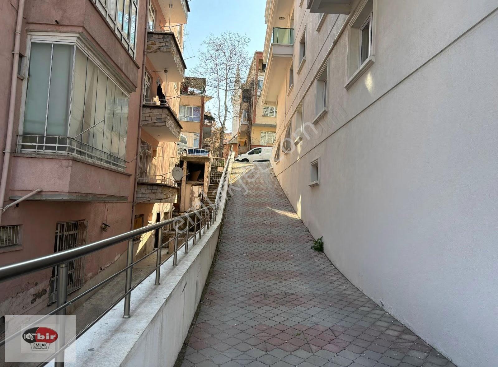 Başçavuş Sokakta 3+1 Satılık Daire - Görsel 24