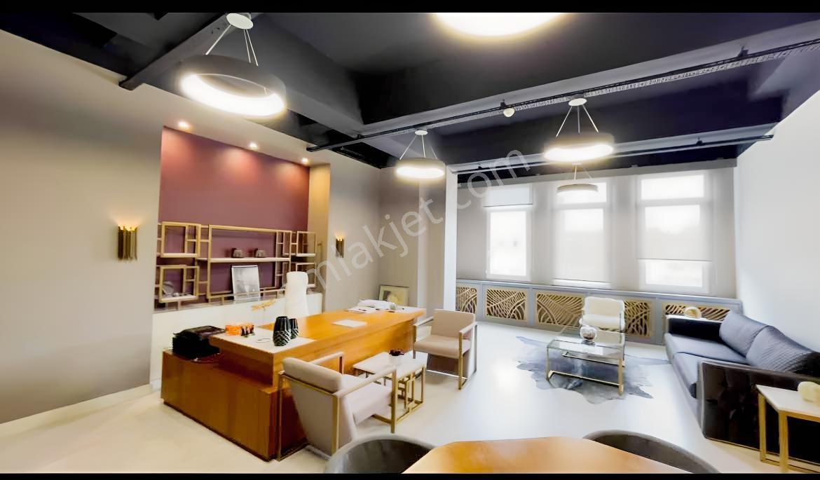 Maslak Noramin İş Merkezinde Lux Eşyalı Kiralık Ofis - Görsel 16