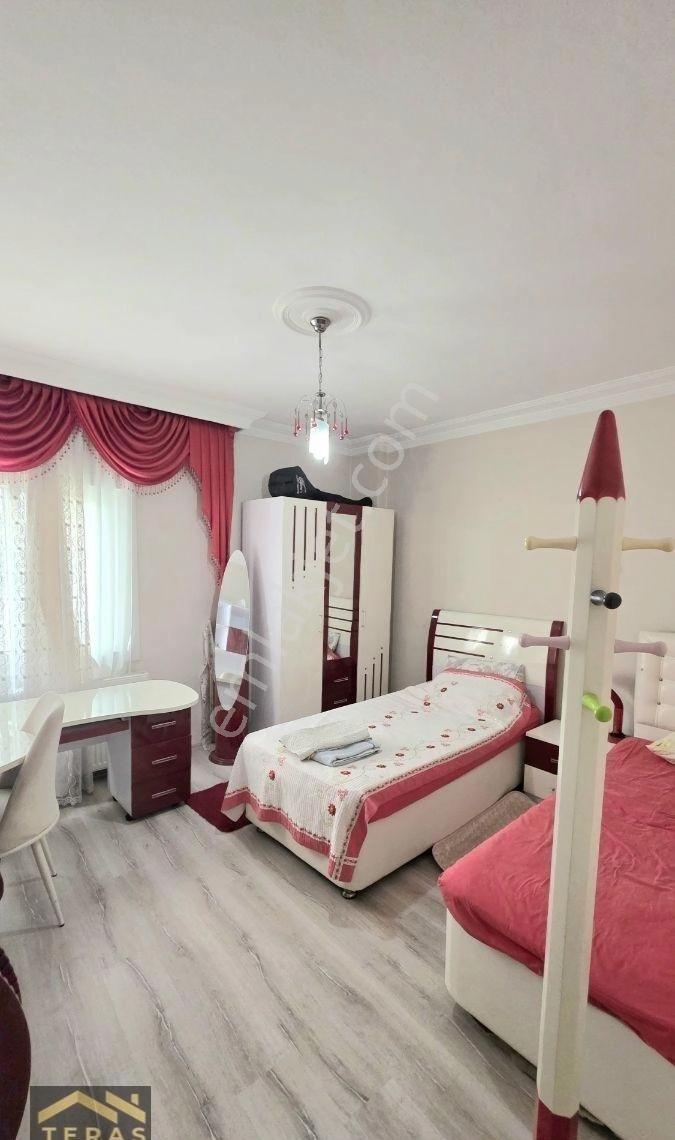 Teras Gayrimenkul'den Şehir Merkezinde Kombili Eşyalı Kiralık Ev - Görsel 2