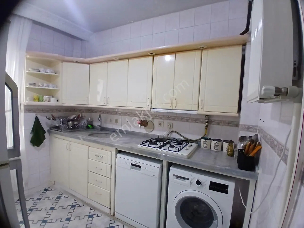 Akev Gayrimenkul'den Şanmed Karşısı 3+1 Ara Kat Daire - Görsel 4