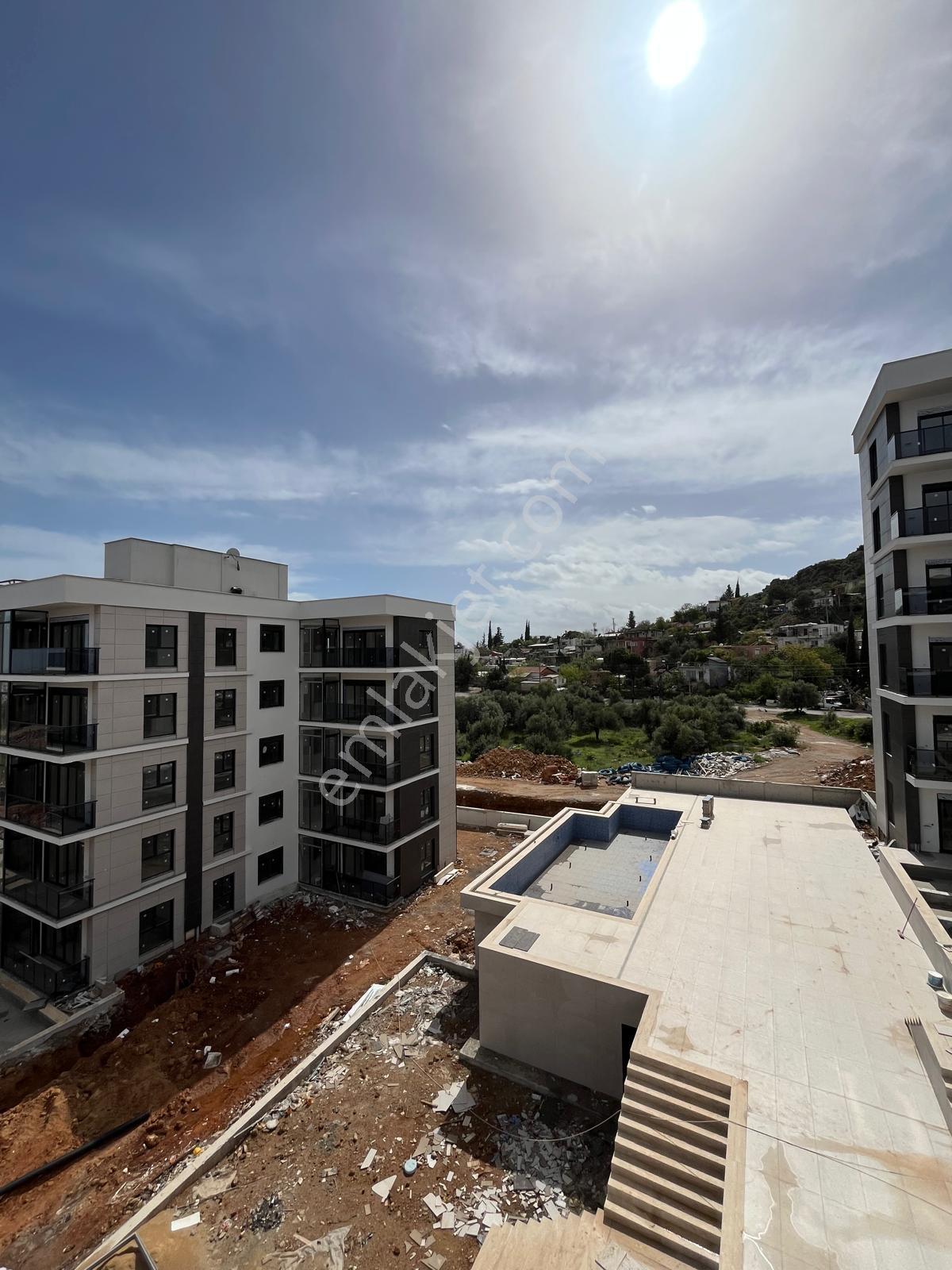 Antalya'da Lüks Sitede Satılık 2+1 Sıfır Daire Havuzlu Otoparklı - Görsel 24