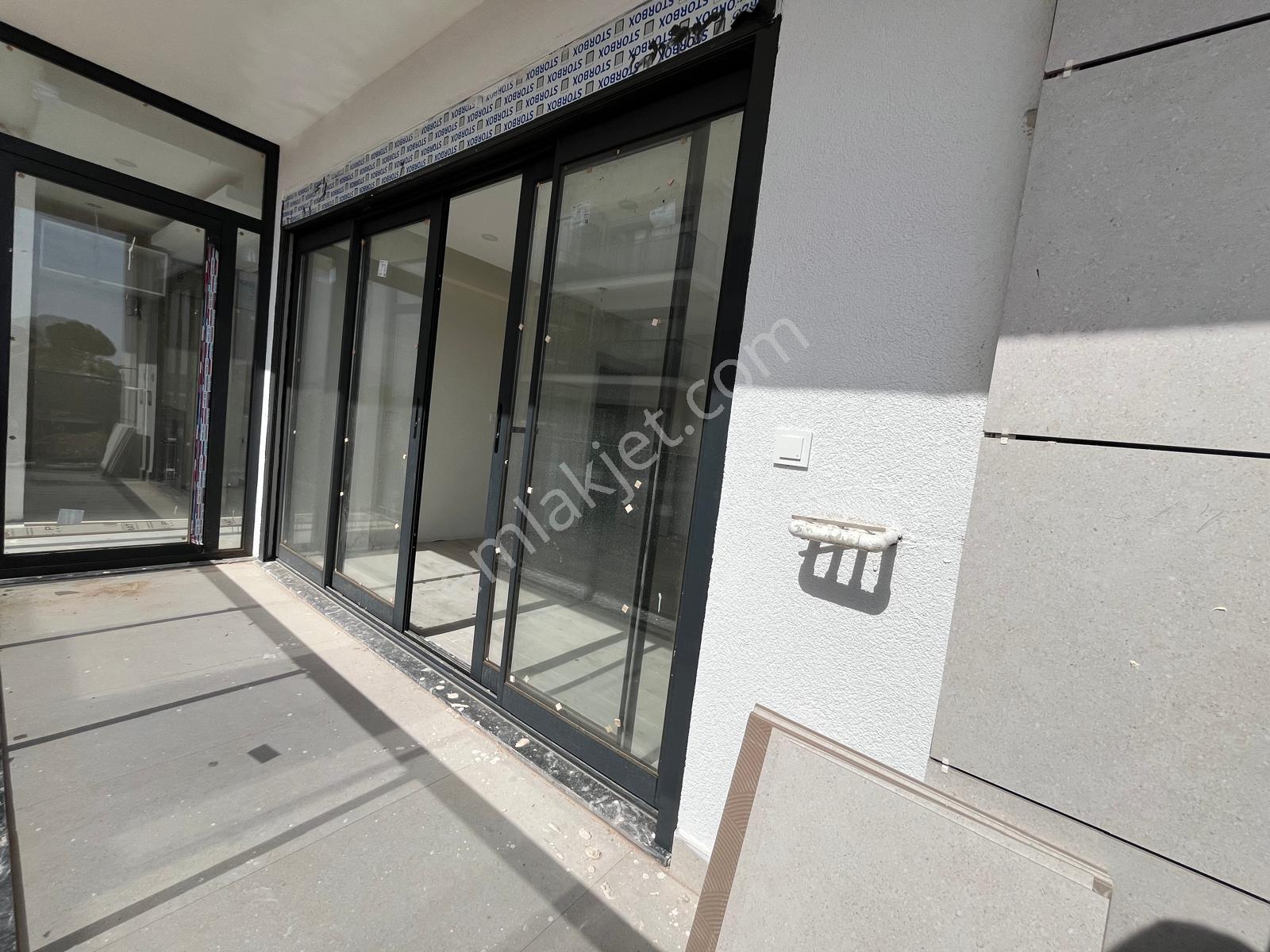 Antalya'da Lüks Sitede Satılık 2+1 Sıfır Daire Havuzlu Otoparklı - Görsel 2