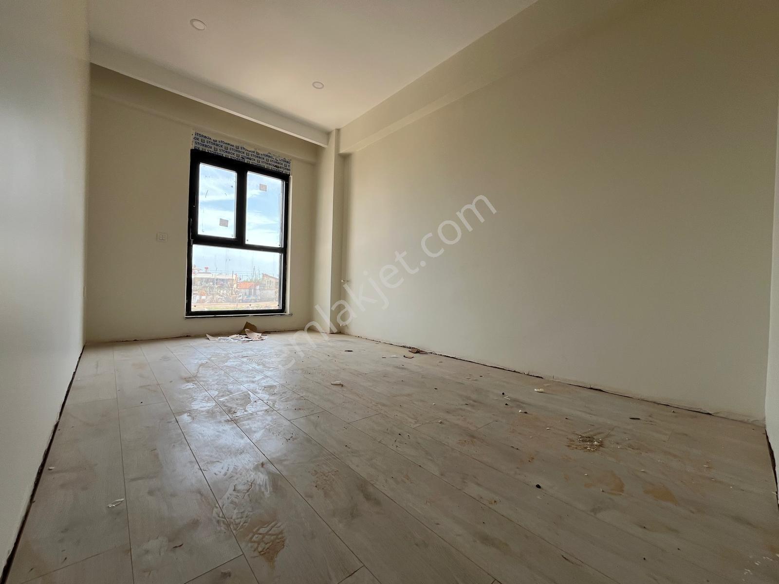 Antalya'da Lüks Sitede Satılık 2+1 Sıfır Daire Havuzlu Otoparklı - Görsel 8
