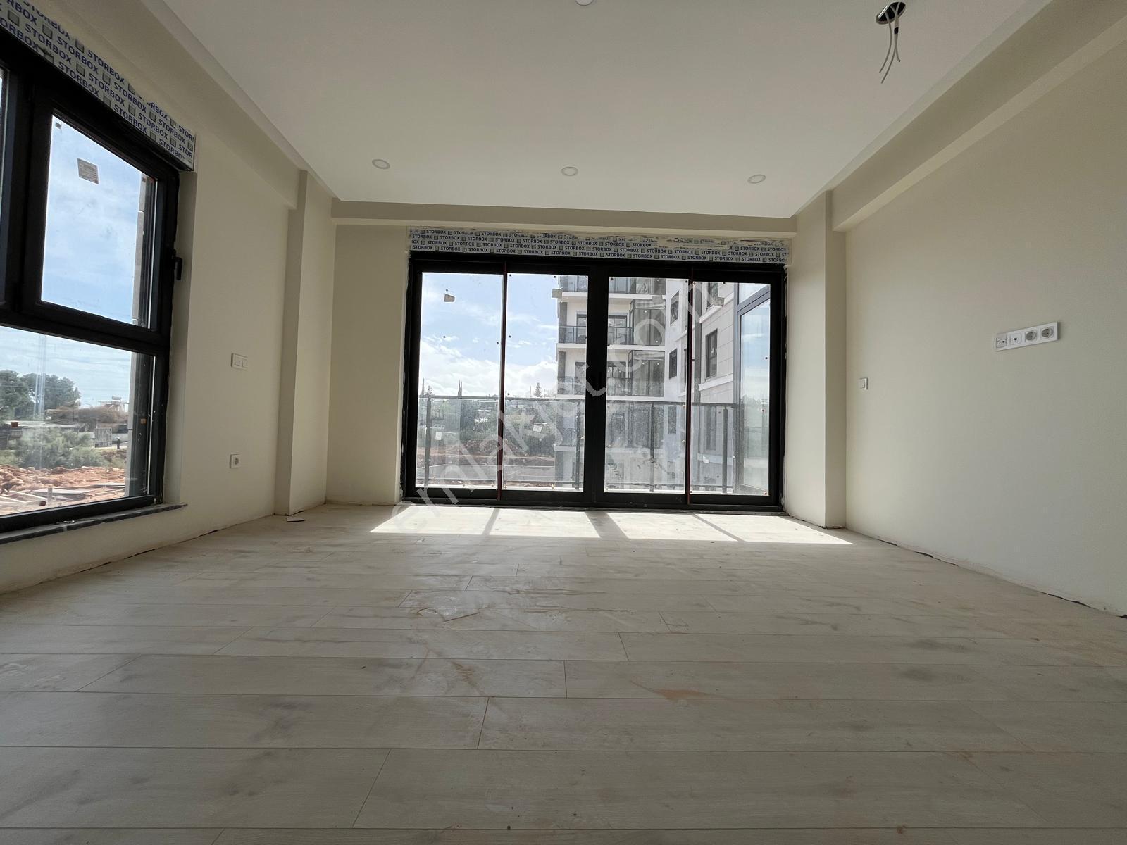 Antalya'da Lüks Sitede Satılık 2+1 Sıfır Daire Havuzlu Otoparklı - Görsel 13