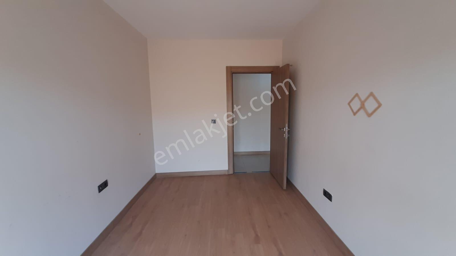 *nova* Aşağı Holpenk Tokilerde Zemin Kat 3+1 Kiralık Daire - Görsel 15