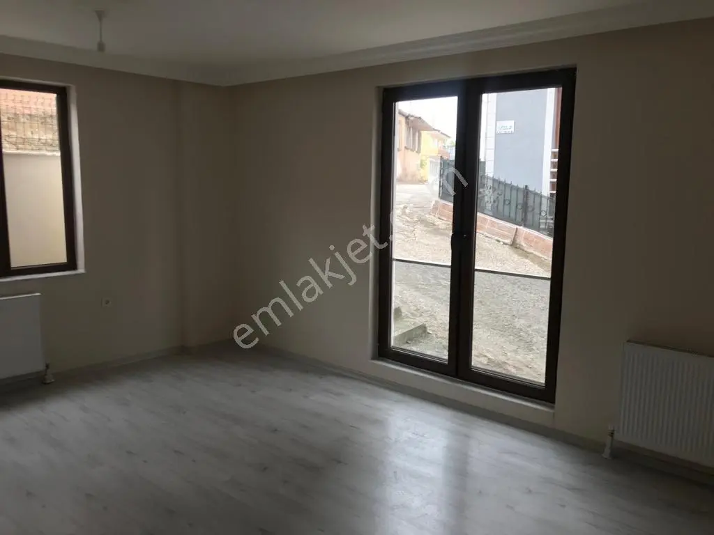 İzmit Merkezde 2+1 Satılık Daire - Görsel 4