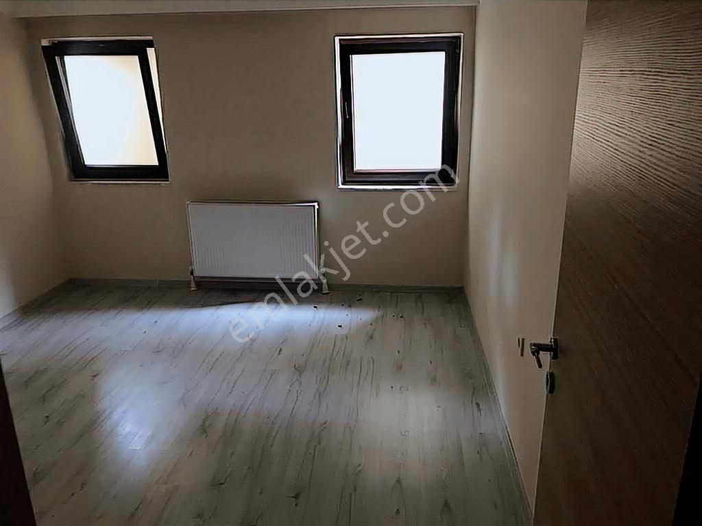 İzmit Merkezde 2+1 Satılık Daire - Görsel 19
