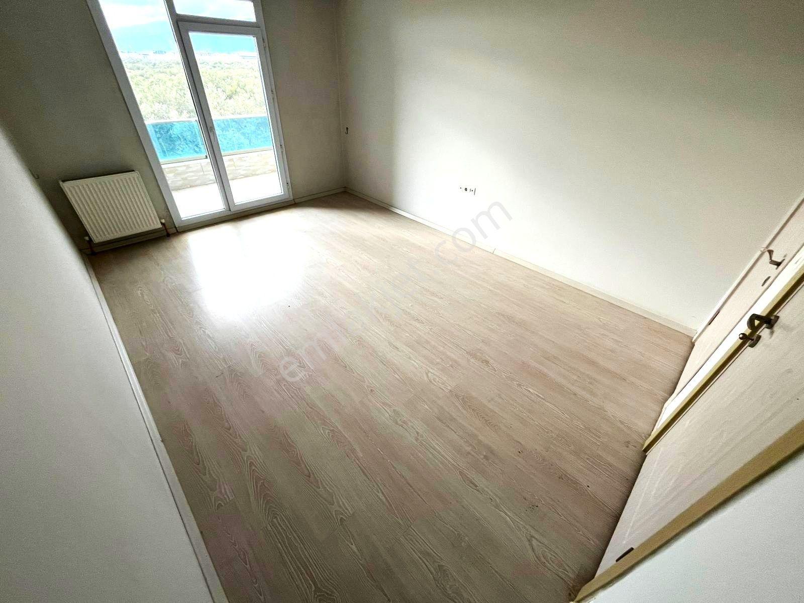 🛑🛑aktiften Kadıköyde Satılık Ebeveyn Banyolu Ön Cephe Arakat Lüx Tasarımlı 3+1 Daire - Görsel 2