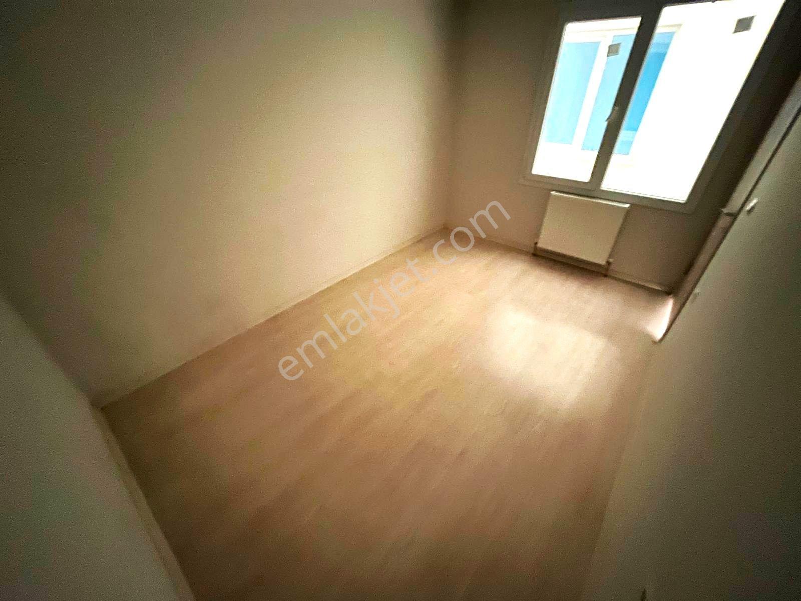 🛑🛑aktiften Kadıköyde Satılık Ebeveyn Banyolu Ön Cephe Arakat Lüx Tasarımlı 3+1 Daire - Görsel 4