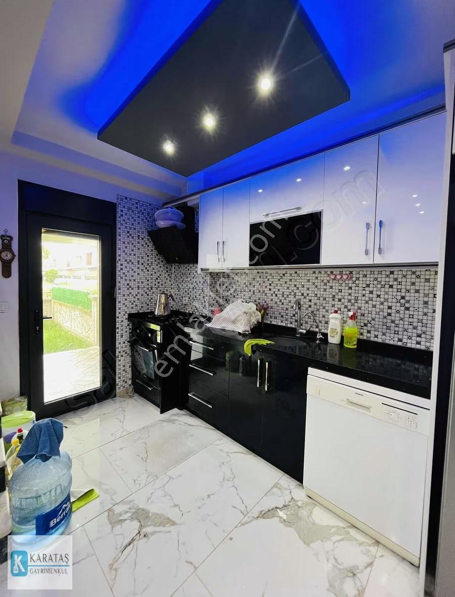 Altınova Sahil|iskele Mevki Plaj/cafelere Yakın Tripleks Villa - Görsel 33