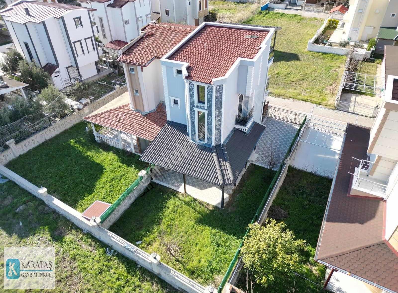 Altınova Sahil|iskele Mevki Plaj/cafelere Yakın Tripleks Villa - Görsel 2