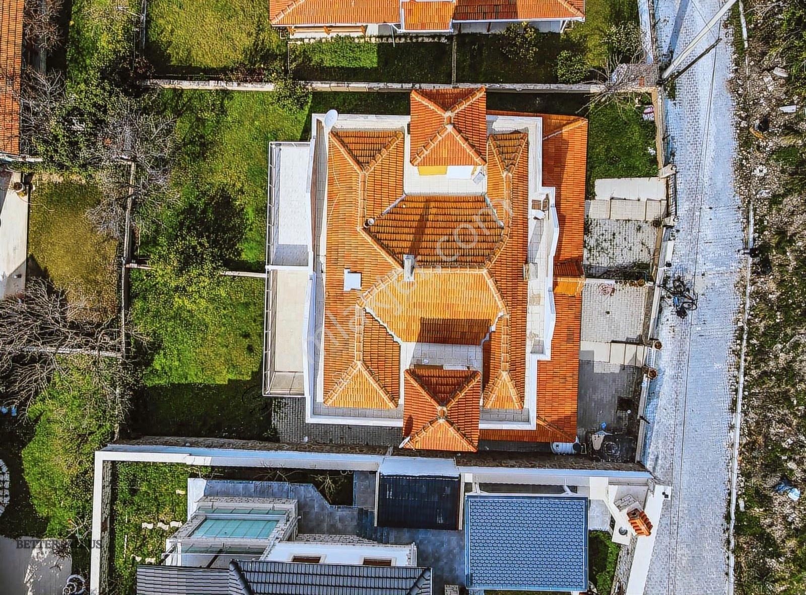 Çeşme Reisdere Yalı Mahallesinde Yıllık Kiralık Villa - Görsel 9