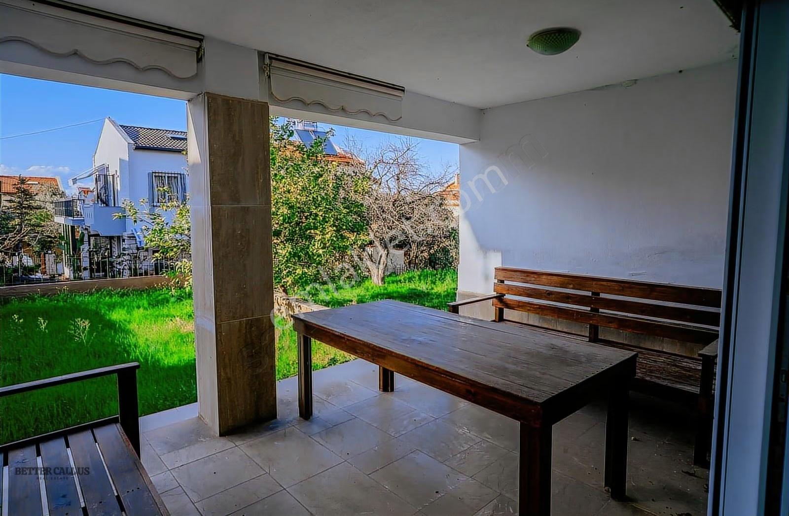 Çeşme Reisdere Yalı Mahallesinde Yıllık Kiralık Villa - Görsel 2