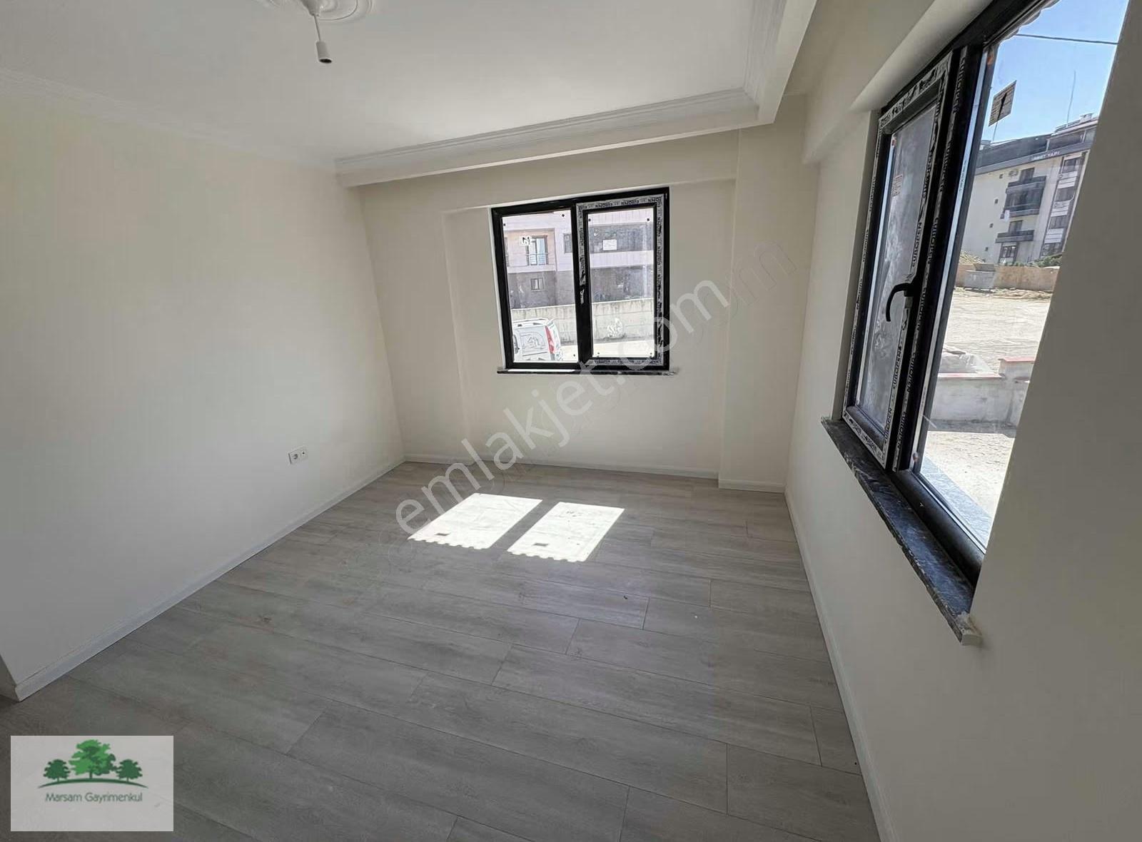 Önü Kapanmaz Deniz Ve Köprü Manzaralı 3+1 Satılık Daire - Görsel 13