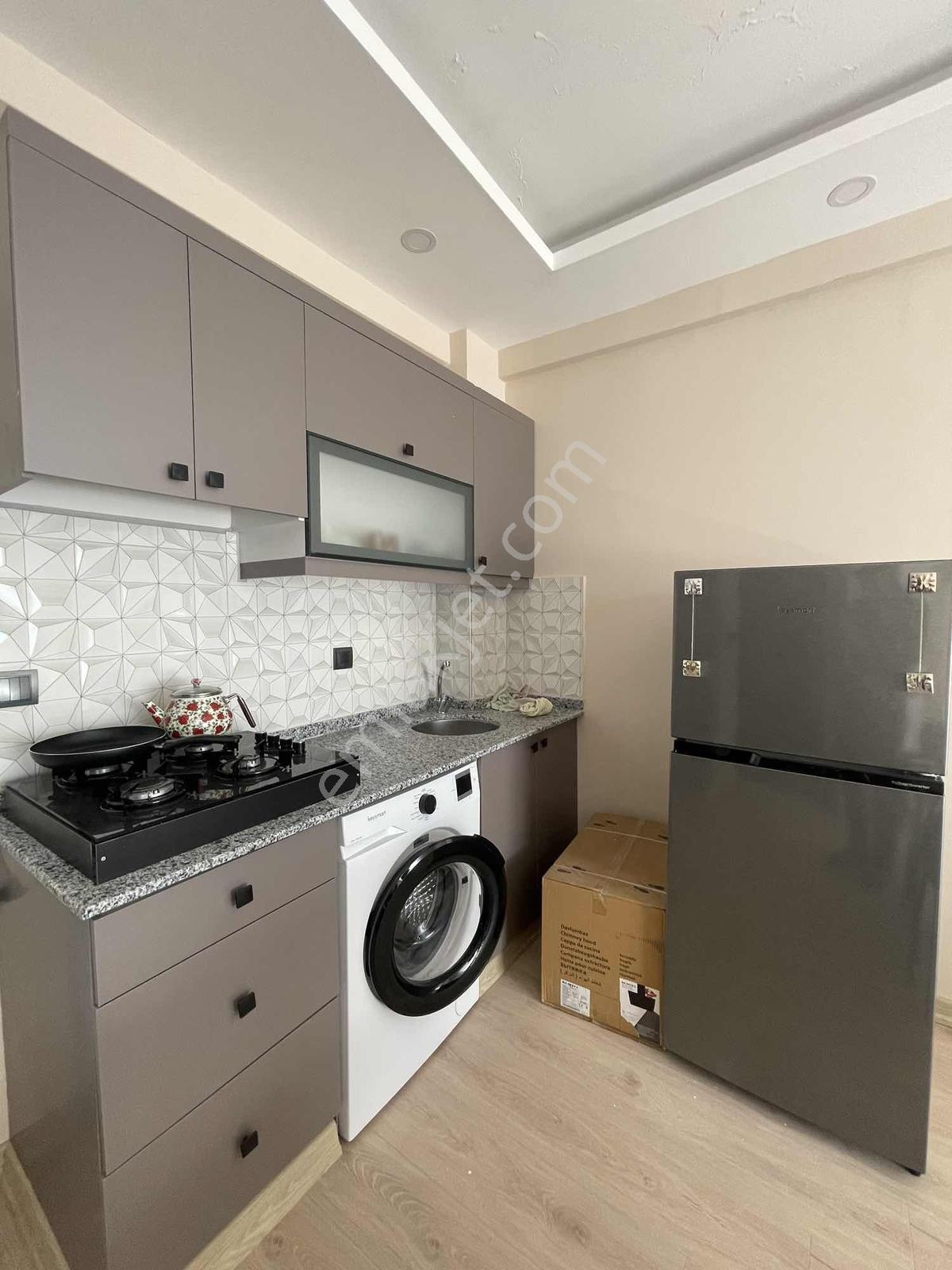 Gültepe`de~1+1~caddeye~yakın~sıfır~eşyalı~site~içi~cazip~daire~ - Görsel 3