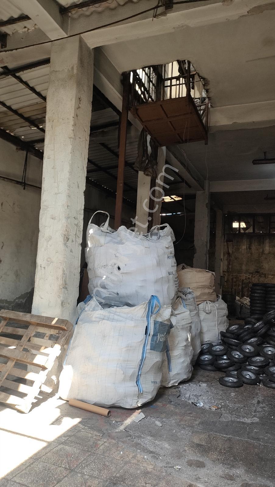 İzmir Pınarbaşı Fincancılar Çarşısına Yakın Sanayide Komple Bina - Görsel 5