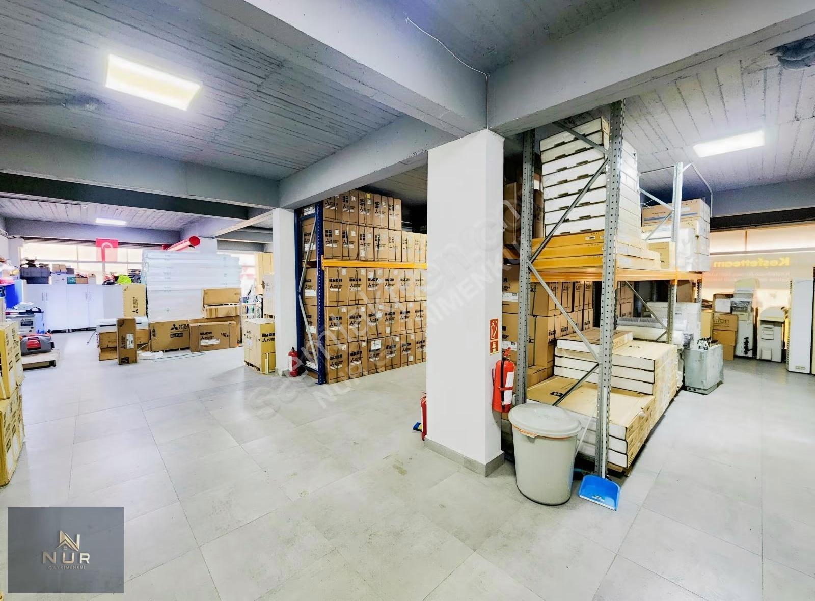 Çiğli Maltepe'de Kurumsal Kullanıma Uygun 550 M² Satılık Dükkan - Görsel 21