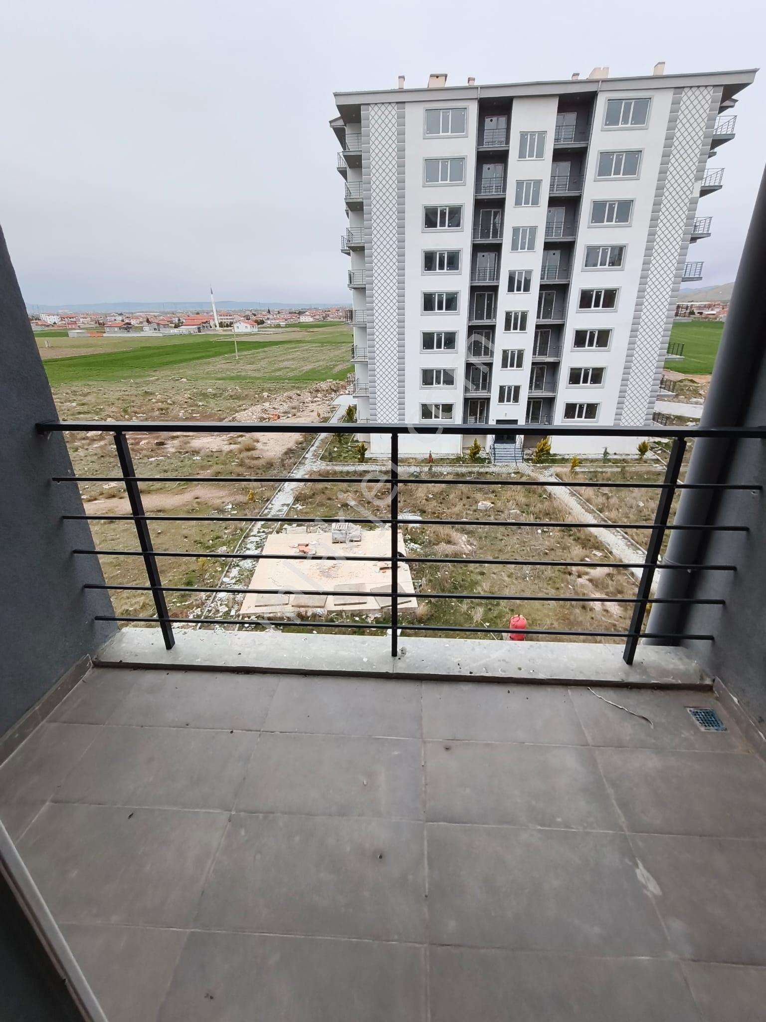 Afyon Susuzda Satılık 3+1 Daire - Görsel 17
