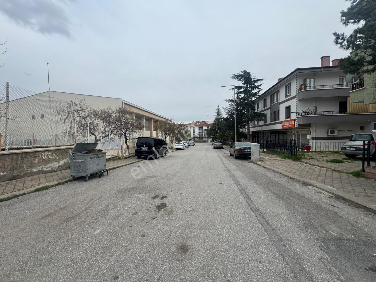 K.ören Ayvalı Mah. Merkezi Konumda Geniş 2+1 Kiralık Daire - Görsel 22