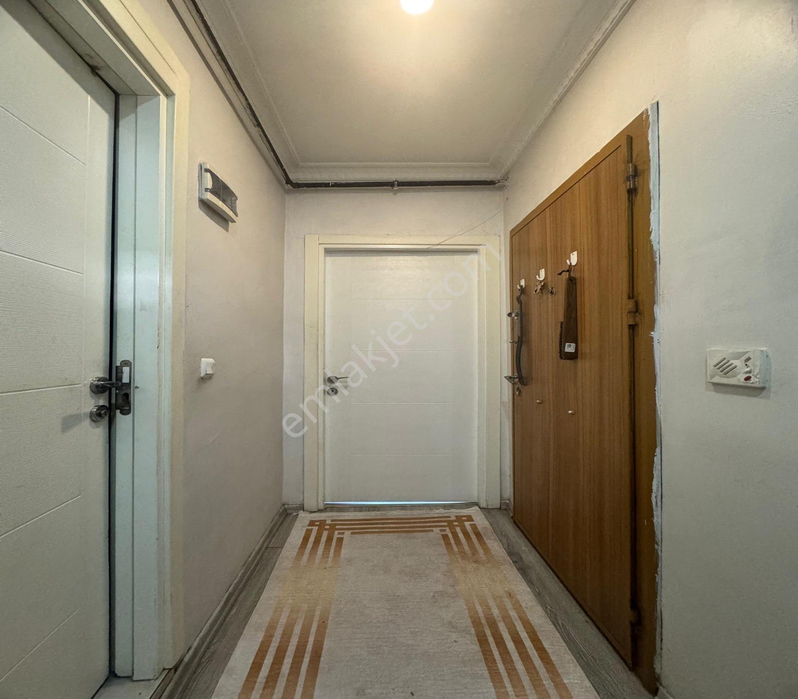 Bahçe Kullanımlı Hastaneye Yakın 1+1 Kapalı Mutfak Daire - Görsel 11