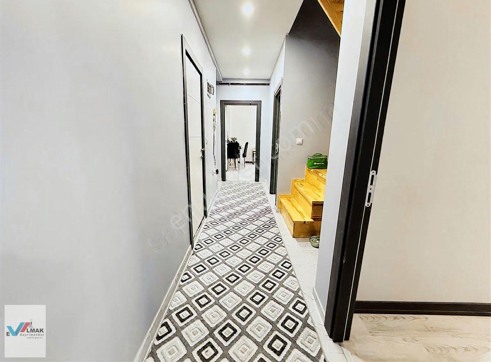 Evalmak'ta İnönü Mah.de 4+1(195m2) Satılık Dublex Daire - Görsel 26