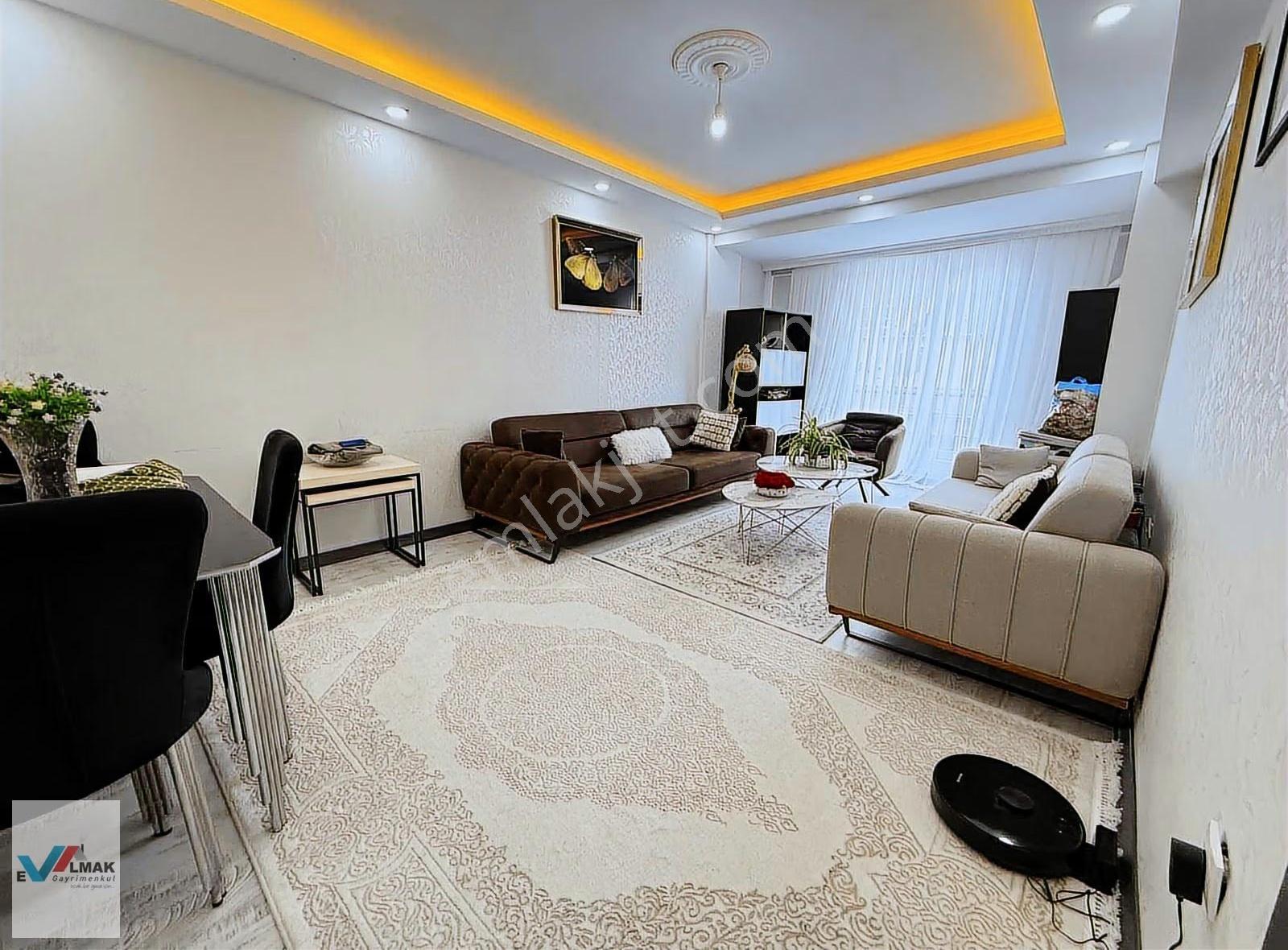 Evalmak'ta İnönü Mah.de 4+1(195m2) Satılık Dublex Daire