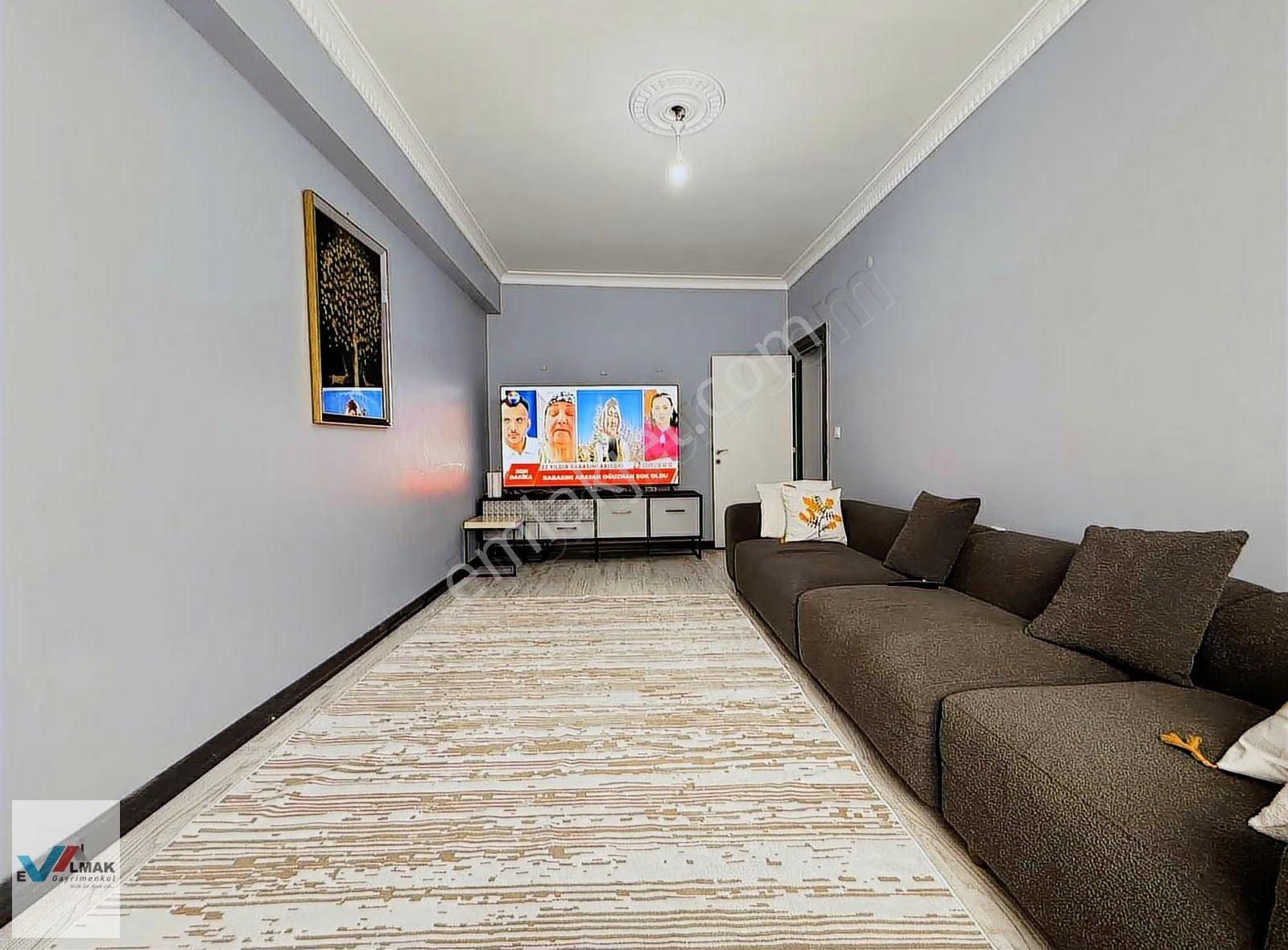 Evalmak'ta İnönü Mah.de 4+1(195m2) Satılık Dublex Daire - Görsel 13