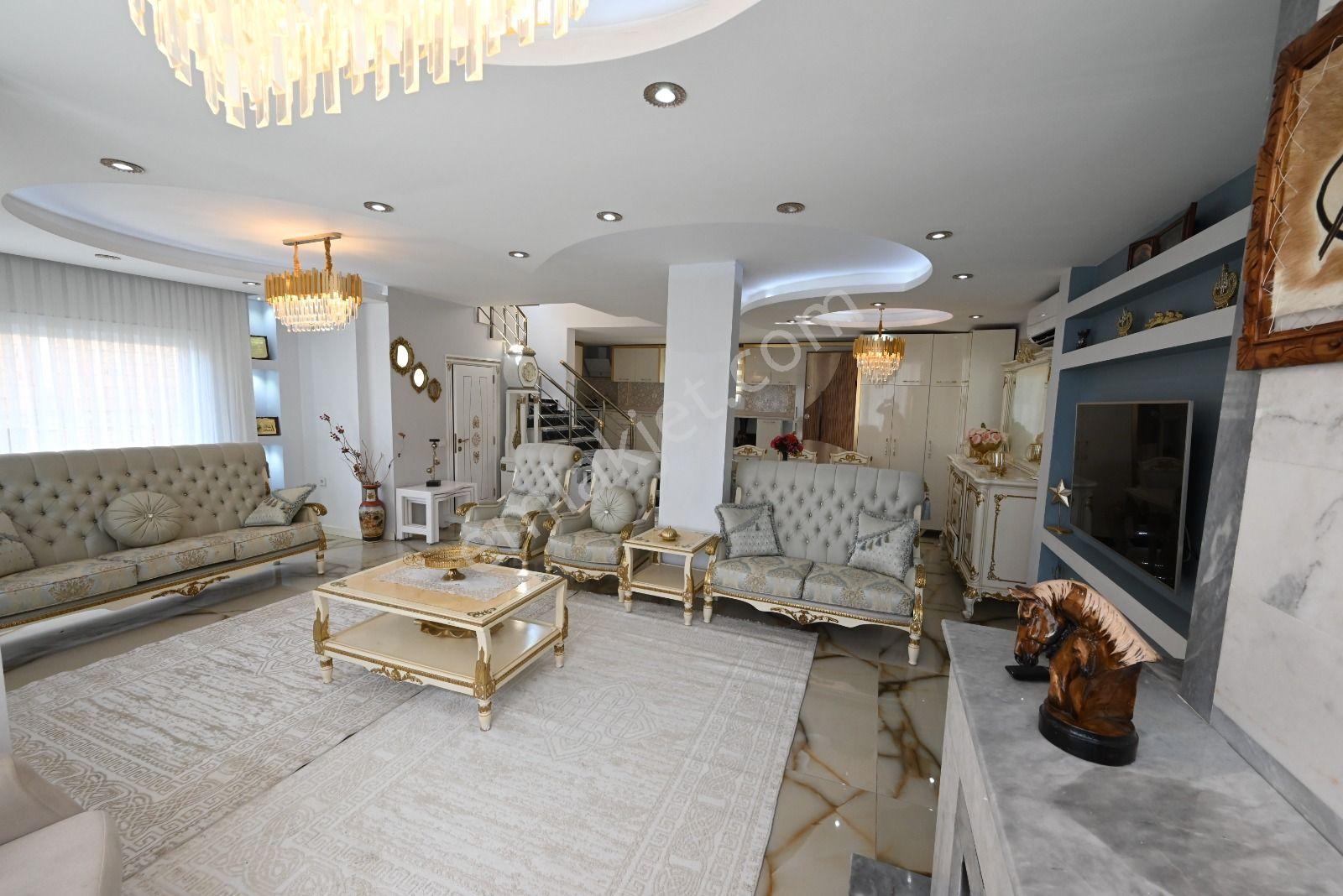 Üstünkent'ten Mezitli Çamlıcada Müstakil Arsalı Fourleks Villa - Görsel 33