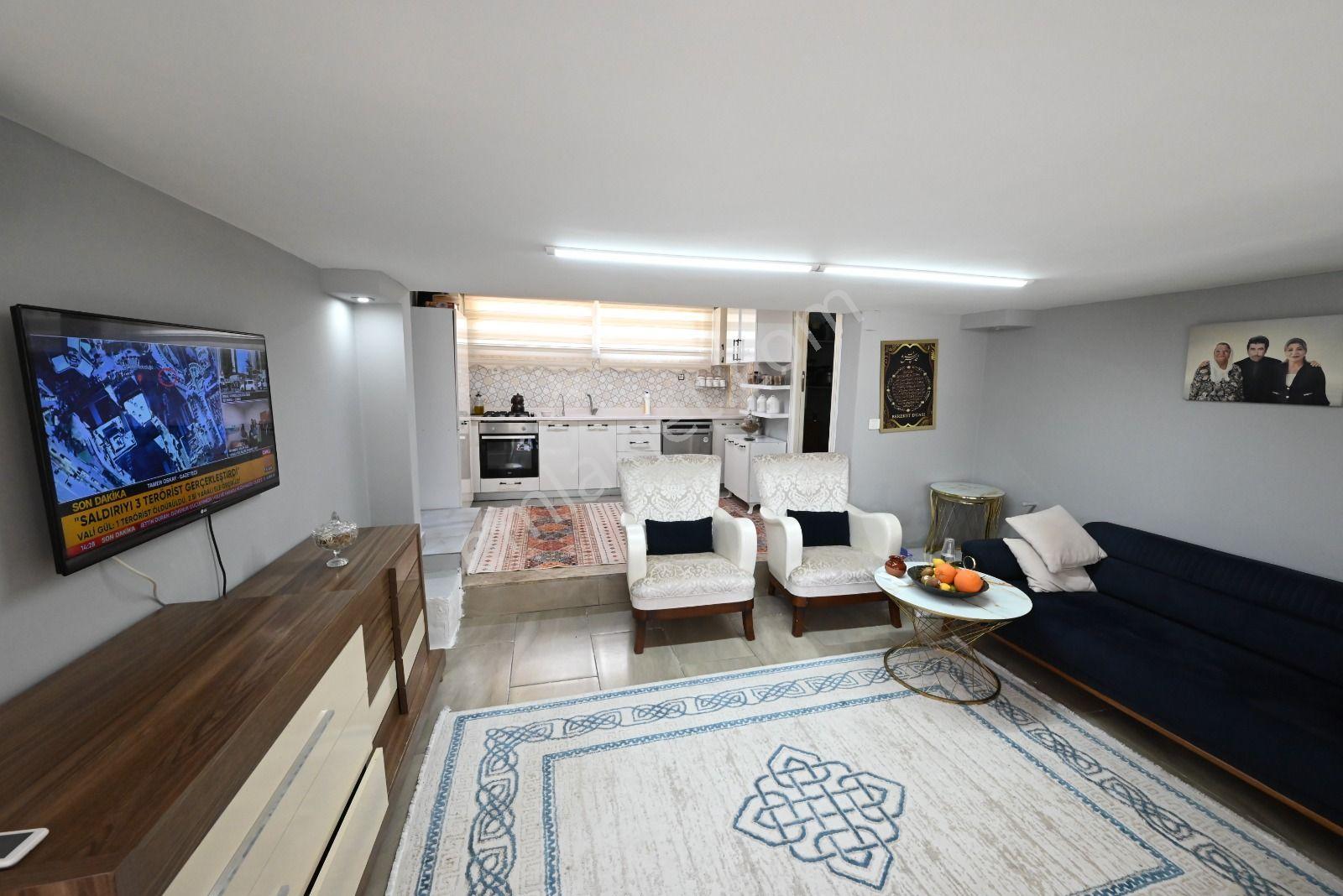 Üstünkent'ten Mezitli Çamlıcada Müstakil Arsalı Fourleks Villa - Görsel 27