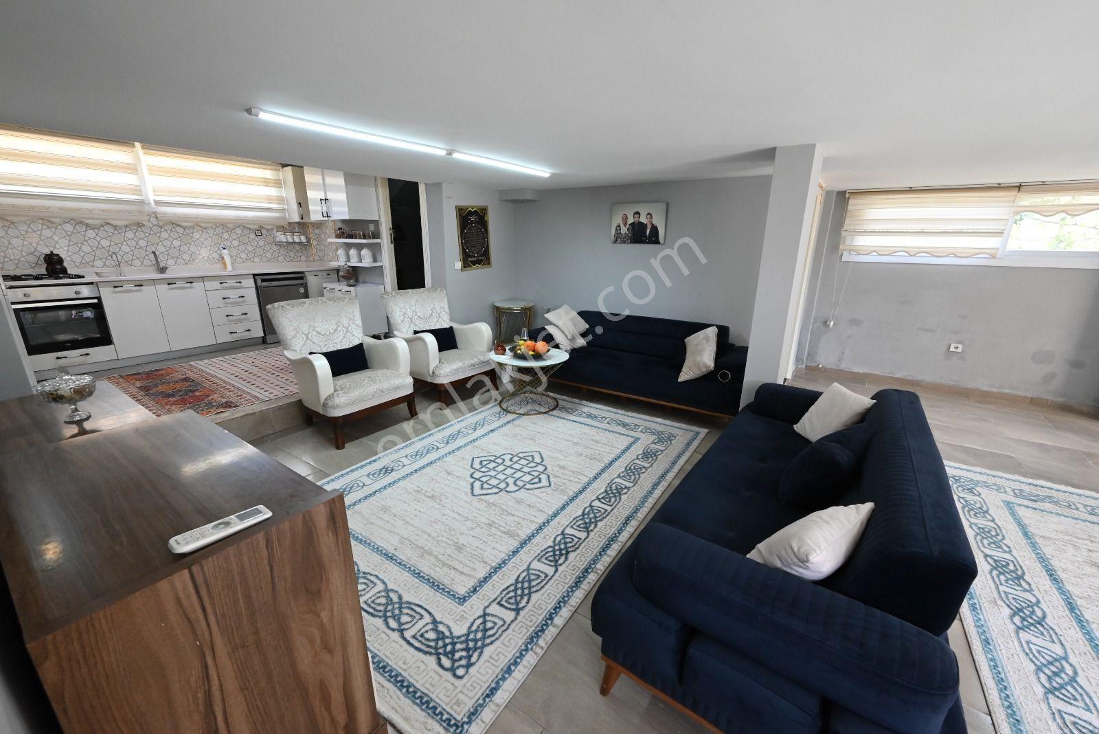 Üstünkent'ten Mezitli Çamlıcada Müstakil Arsalı Fourleks Villa - Görsel 20