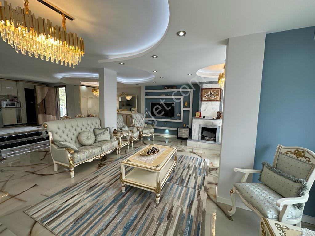 Üstünkent'ten Mezitli Çamlıcada Müstakil Arsalı Fourleks Villa - Görsel 10