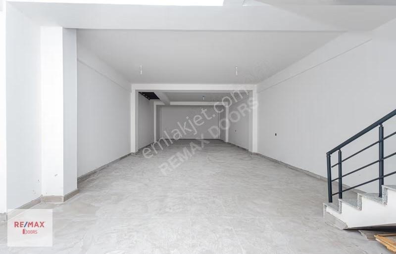 Kardeşkentler Caddesi'nde Tabela Değeri Yüksek Kiralık İşyeri - Görsel 3