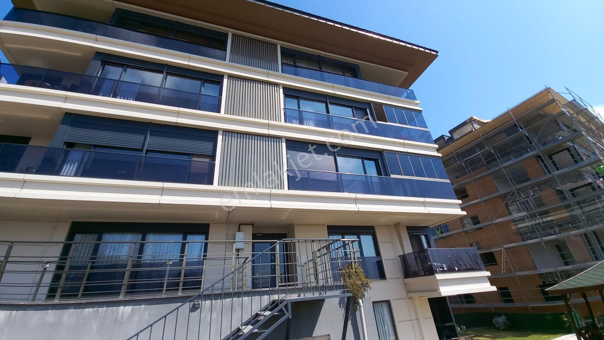 Çengelköy 'de Boğaz Manzaralı 3 Yıllık Binada Kiralık 3+1 Daire - Görsel 26