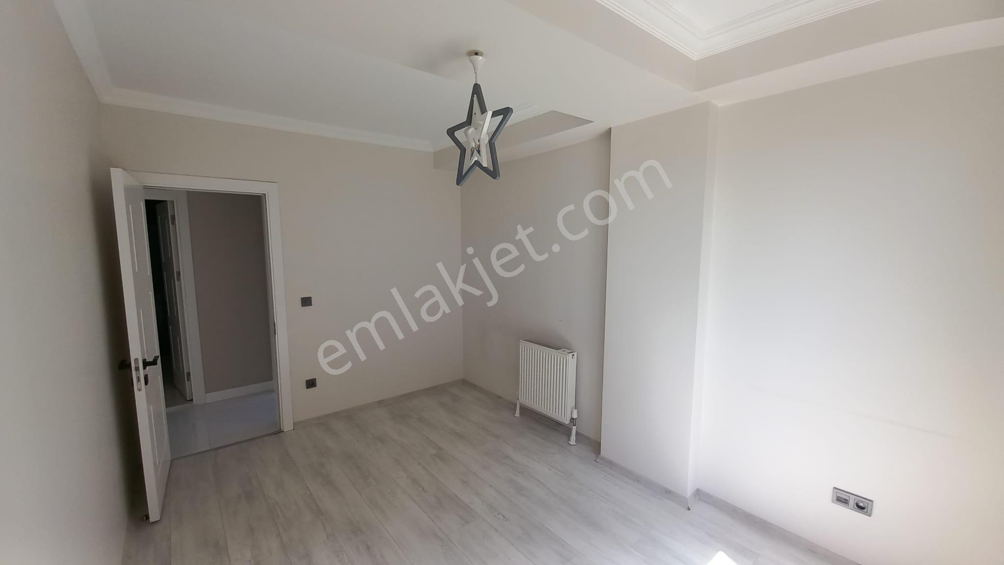 Çengelköy 'de Boğaz Manzaralı 3 Yıllık Binada Kiralık 3+1 Daire - Görsel 16