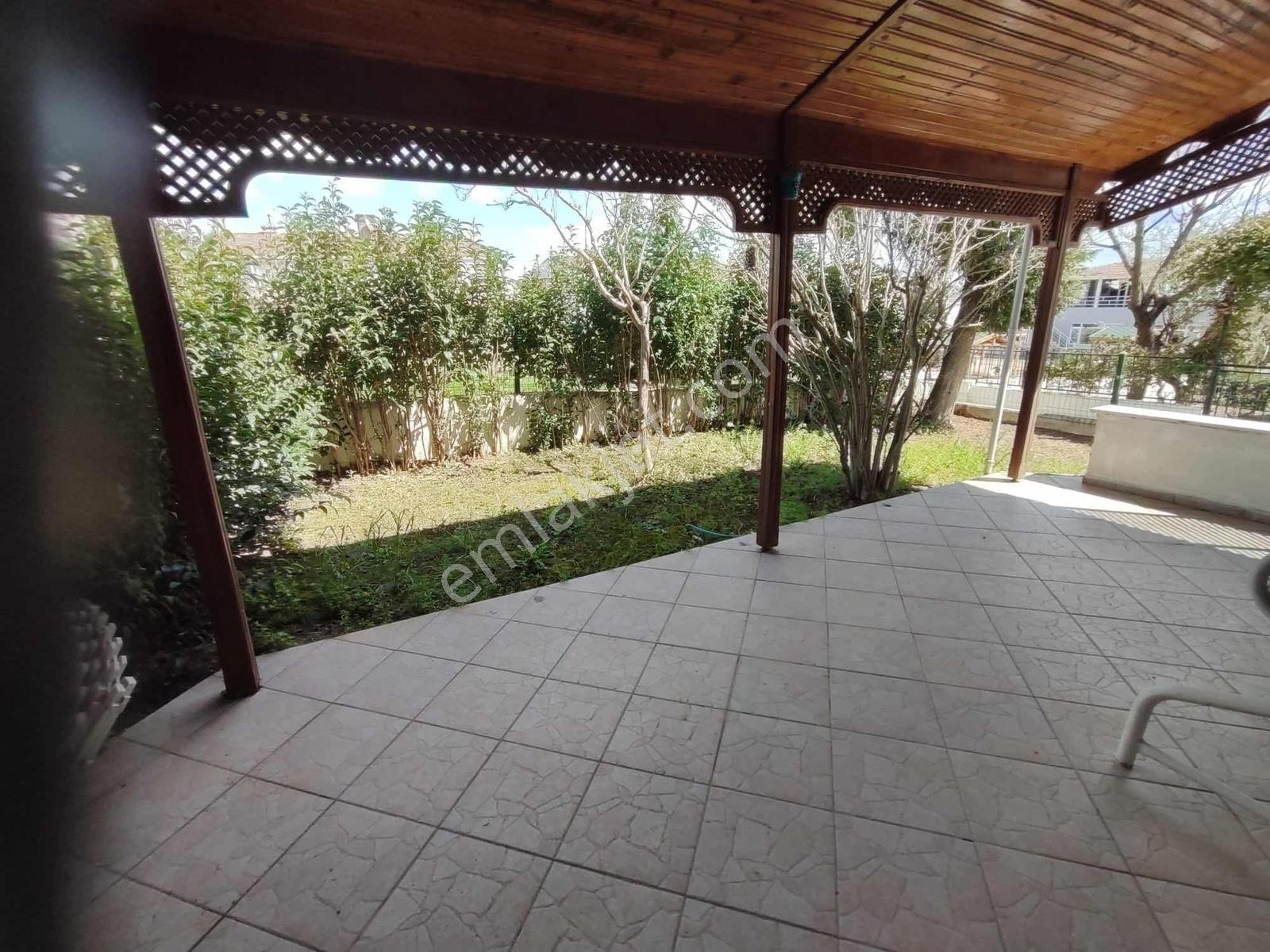 Silivri Gümüşyaka Demirkaya Kent 3+1 Dublex Net 137 M2 Villa - Görsel 21