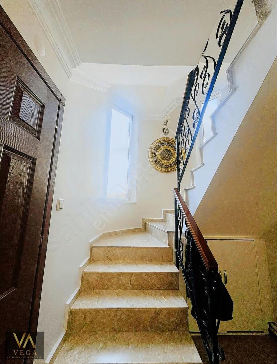 Güzelyurt Mah Toki Okulu Civarın 4+1 Triplex Villa - Görsel 9