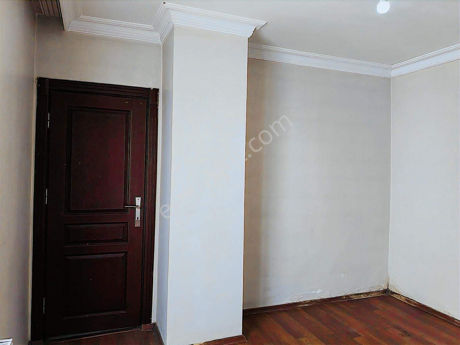 Alipaşa'da 220 M2 Güney Batı Cephe 4+1 Daire - Görsel 7